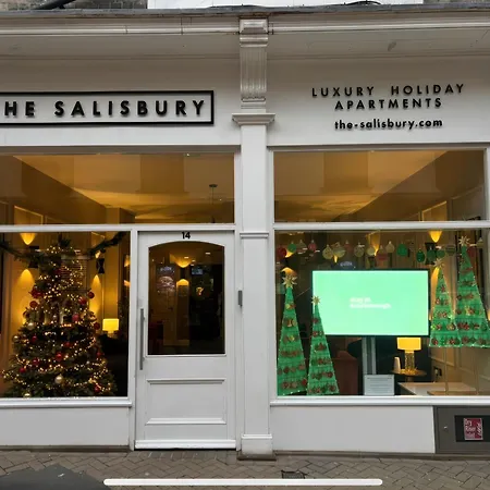 The Salisbury Sleeps 4 Classic Scarborough